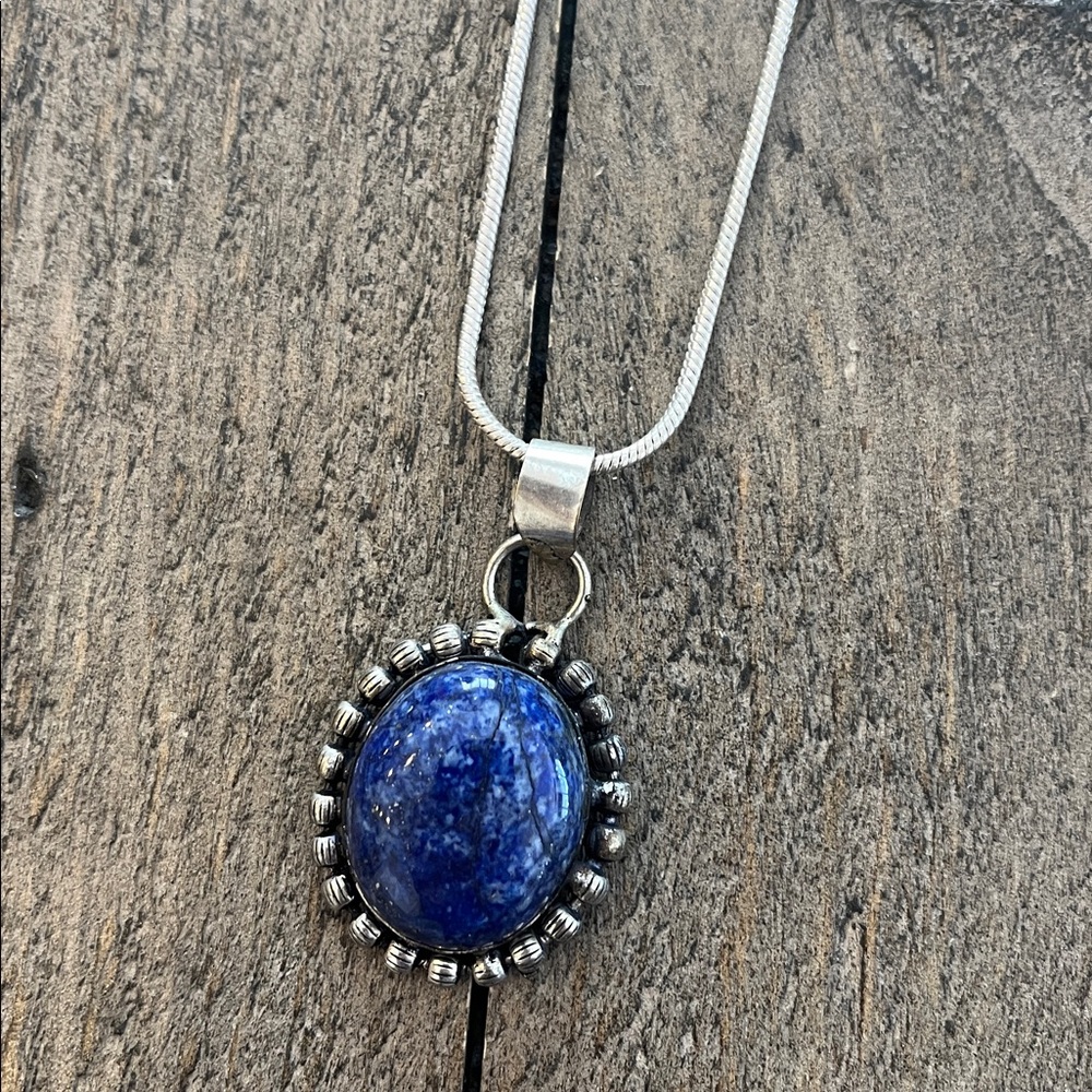 Sterling Silver Blue Lapis Pendant Necklace